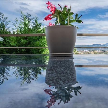 Panorama Apartment Apolpaina ภายนอก รูปภาพ